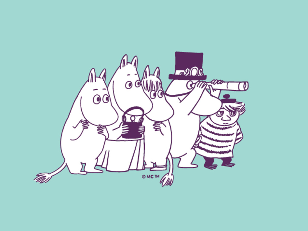 Tegn fra Mummitrollet-serien som bruker et teleskop på en lyseblå bakgrunn